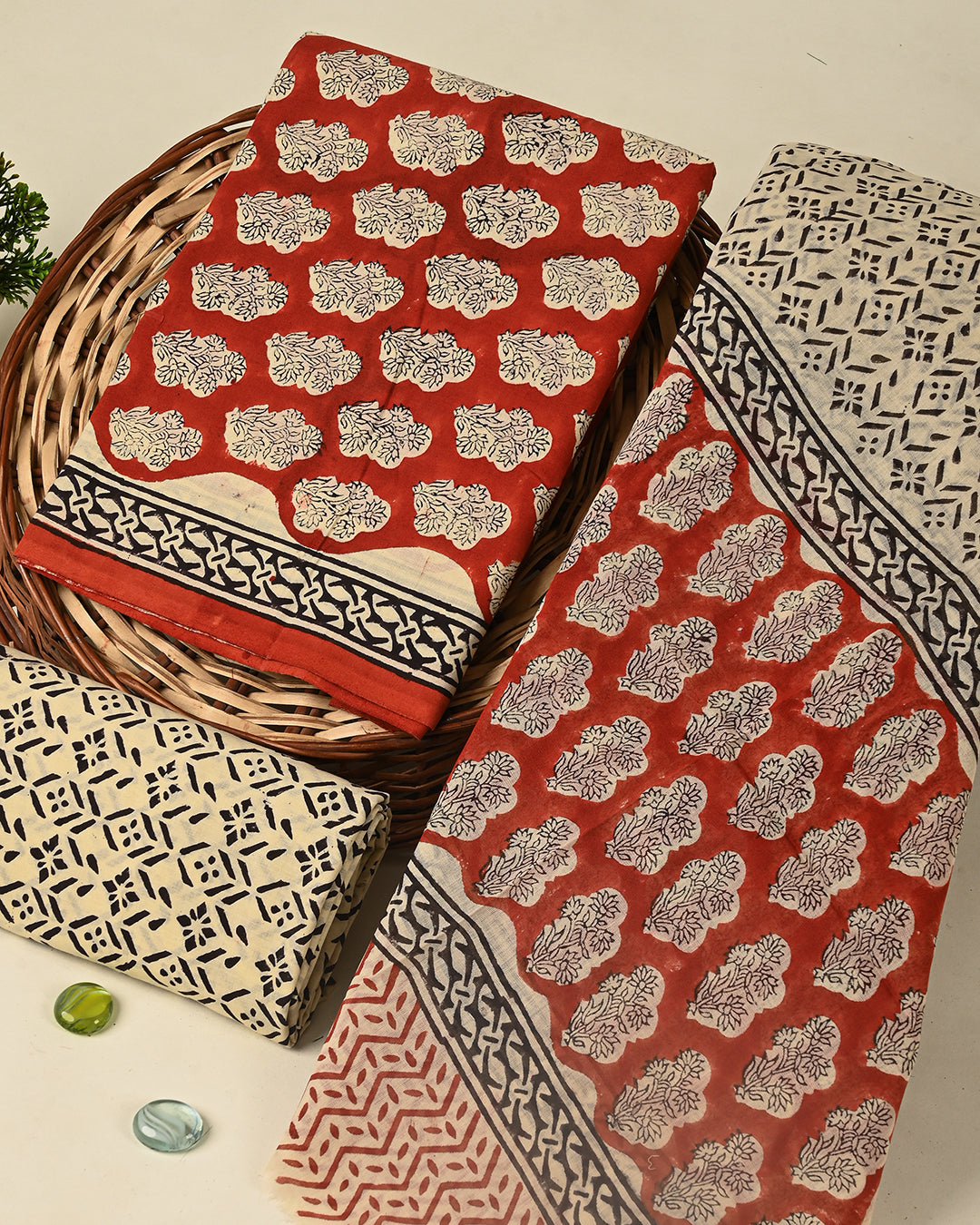Traditional Sanganeri Printed Cotton Suit With Cotton Dupatta (BSCOTMU111)
