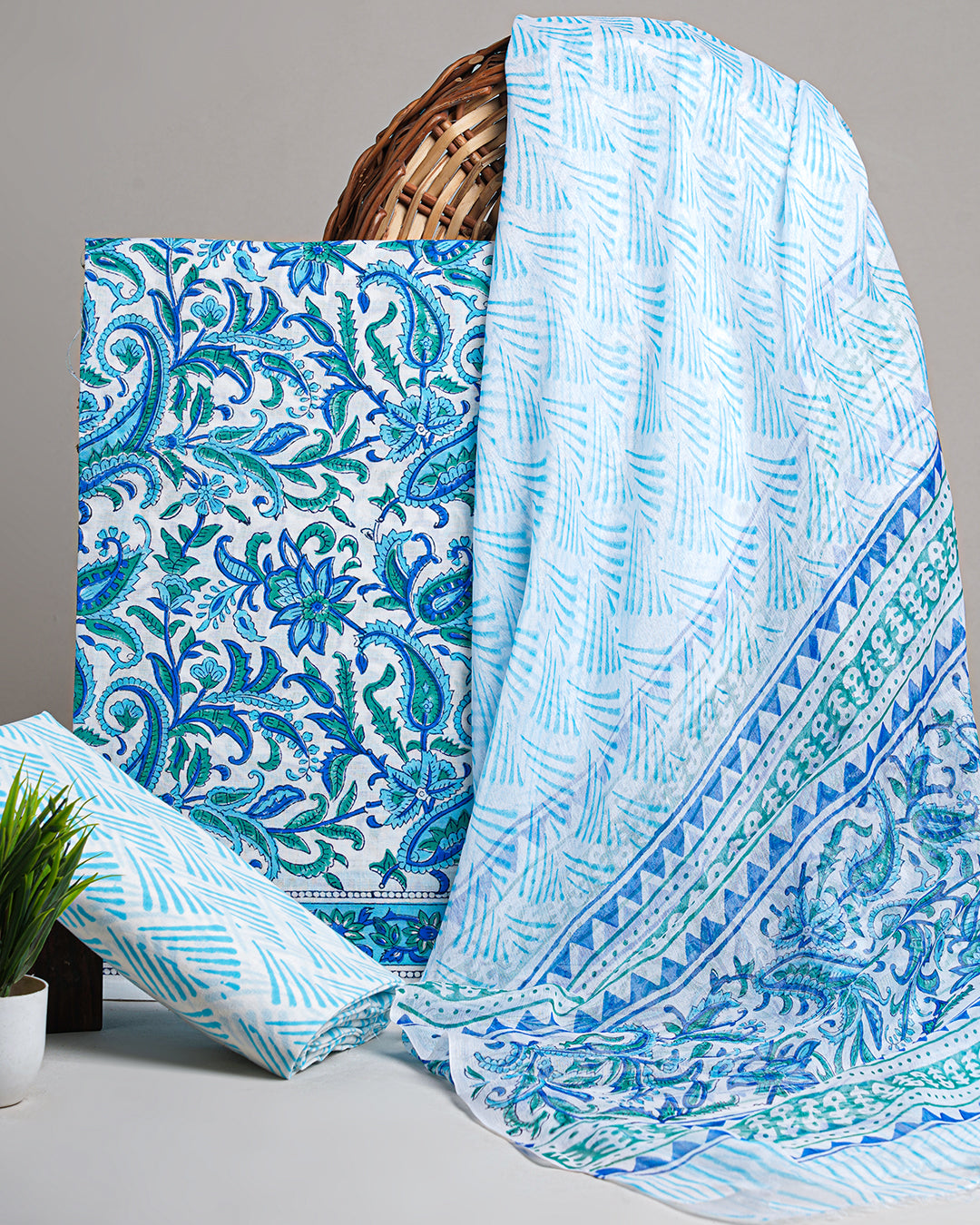 Traditiona Blue Floral Hand Block Print Cotton Sets With Chiffon Dupatta EACOTCH48