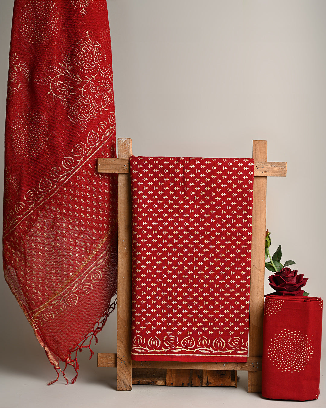 Exclusive  Red Hand Block Print Cotton Suit With Kota Dupatta EACOTKO15