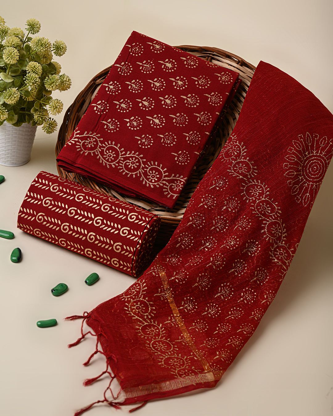 Hand Block Elegant Gold Print Cotton Suit With Kota Dupatta (BSCOTKO33)