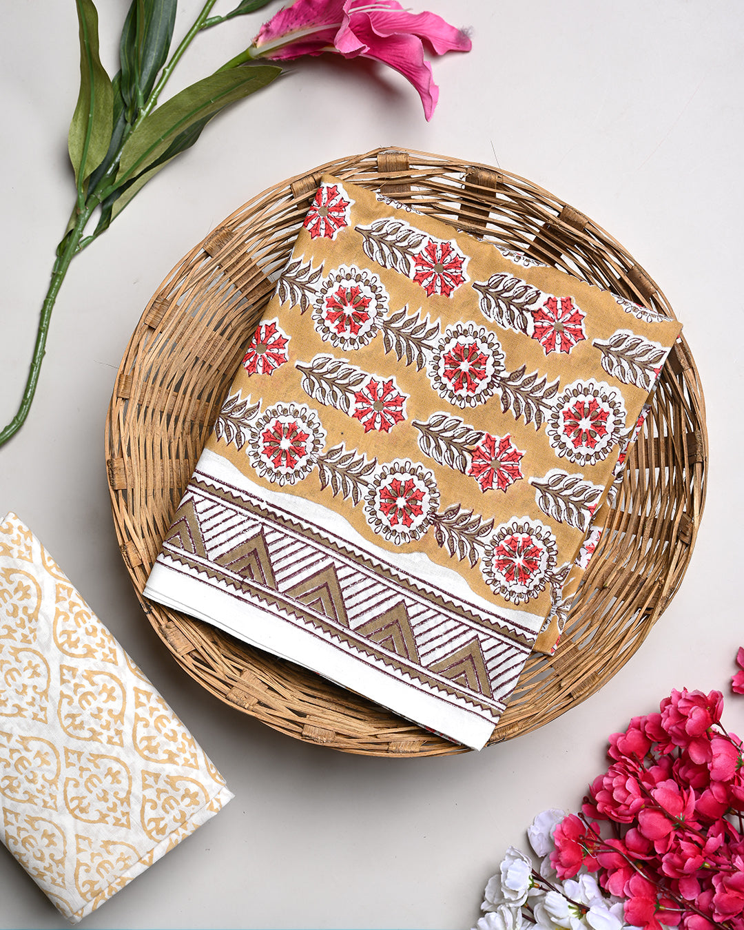 Elegant Hand Block Sanganeri Printed Cotton Suit Top And Bottom Set (BSTB106)