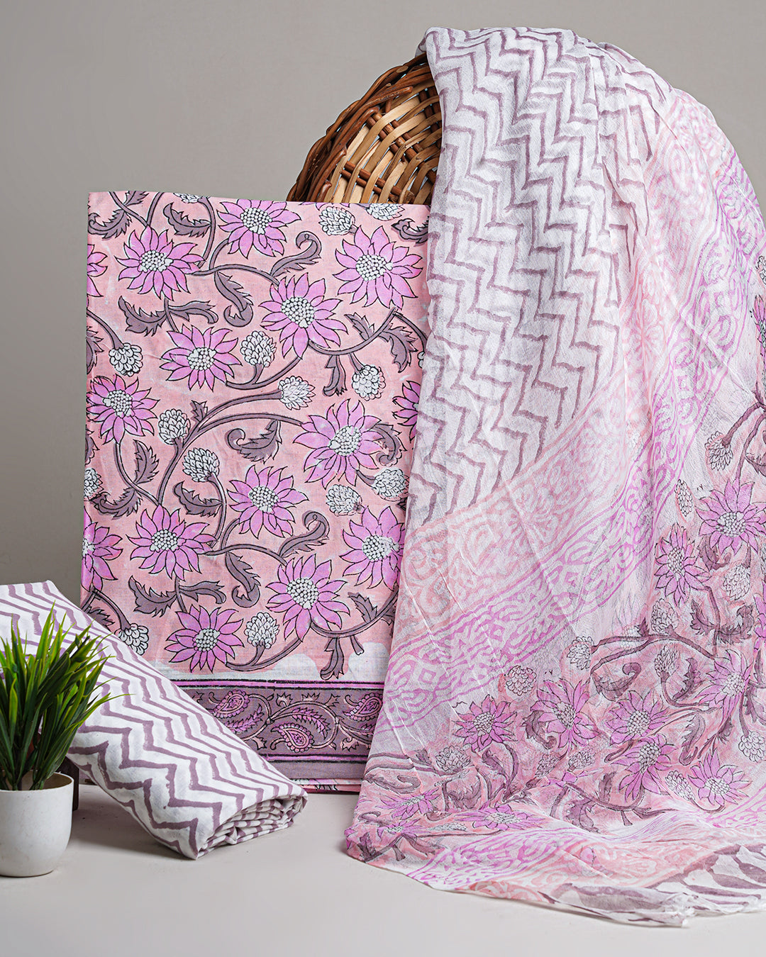 Traditional Pink Hand Block Print Cotton Sets With Chiffon Dupatta EACOTCH25